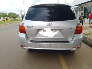 Toyota Highlander 2009 Silver