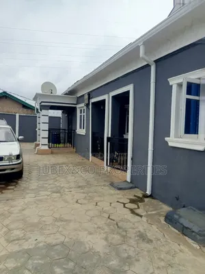 Mini Flat in Veepee Avenue, Ado-Odo/Ota for rent