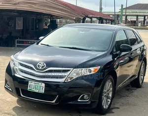 Toyota Venza 2010 Black
