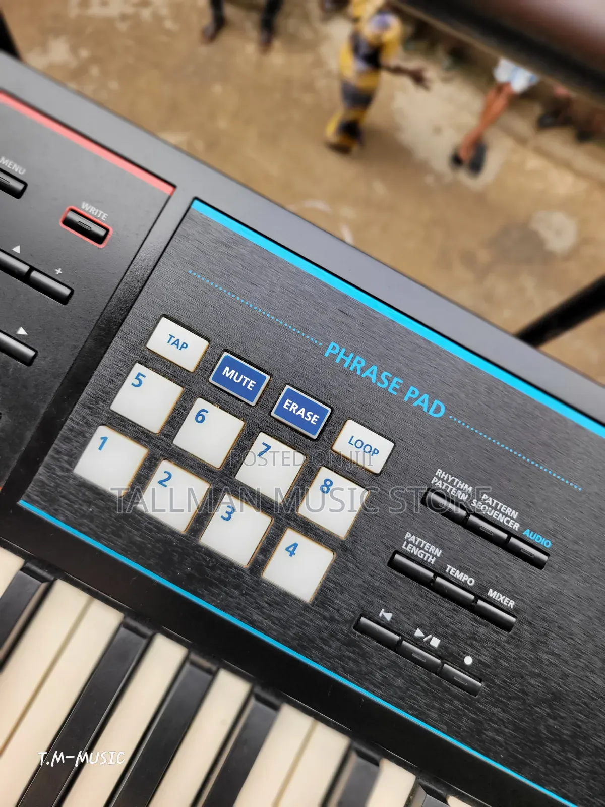 Roland Juno-Ds