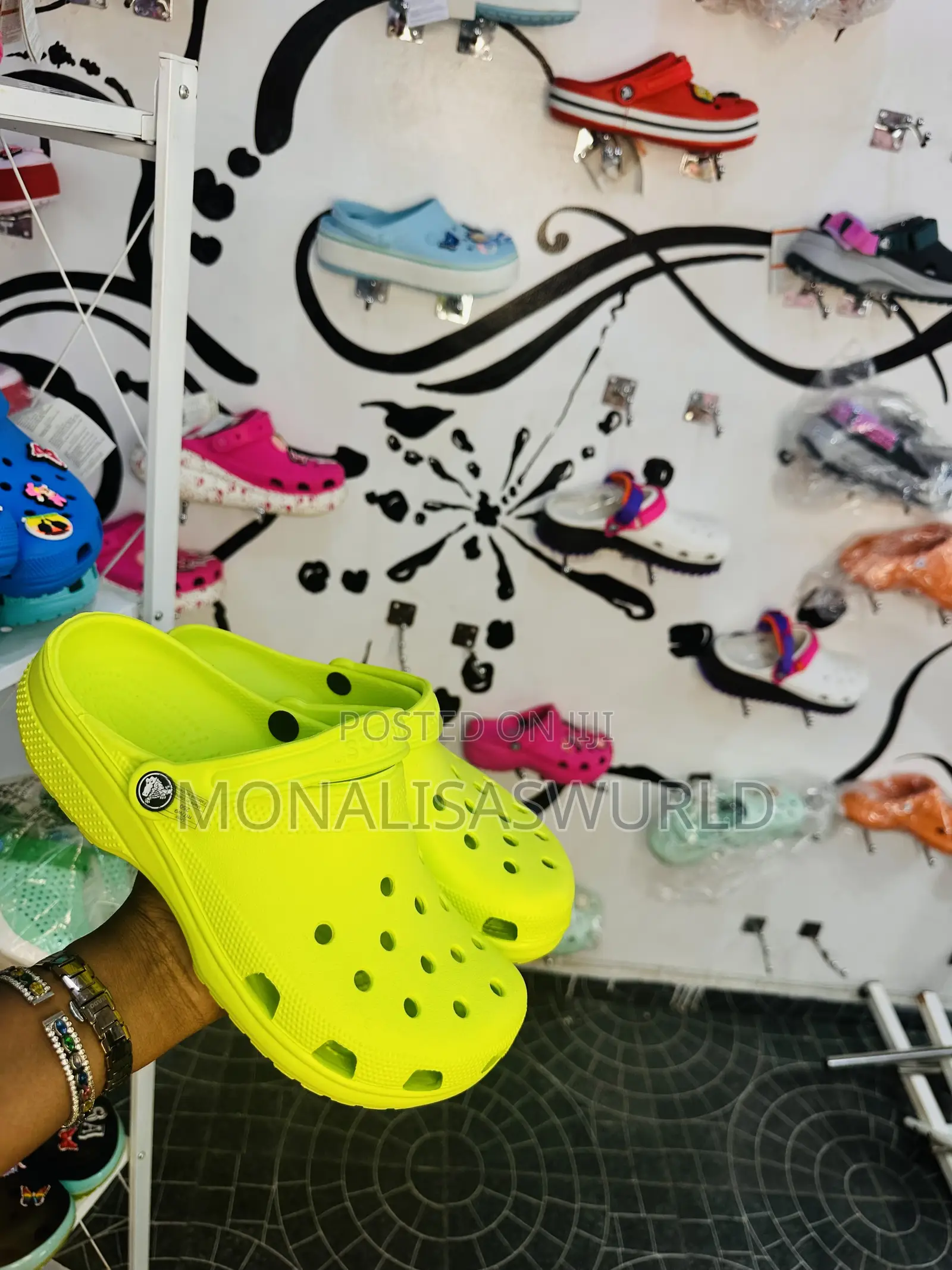 Quality Classic Crocs Clogs