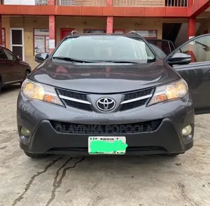 Toyota RAV4 LE 4dr SUV (2.5L 4cyl 6A) 2015 Gray