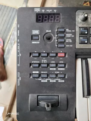 Edirol PCR-500 Midi Keyboard Controller