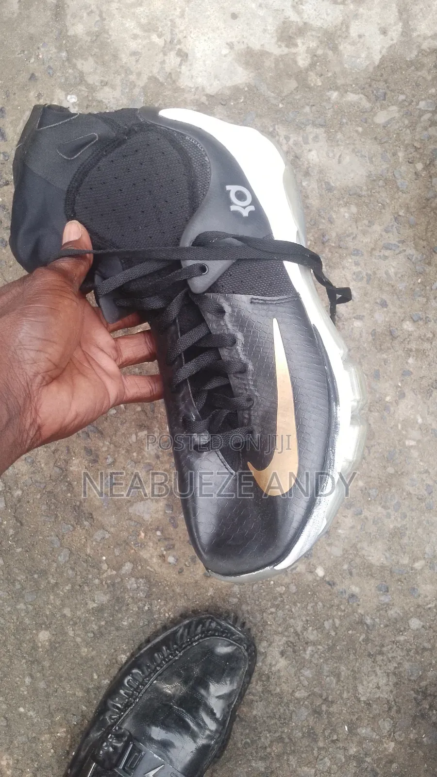 Nike Sneakers