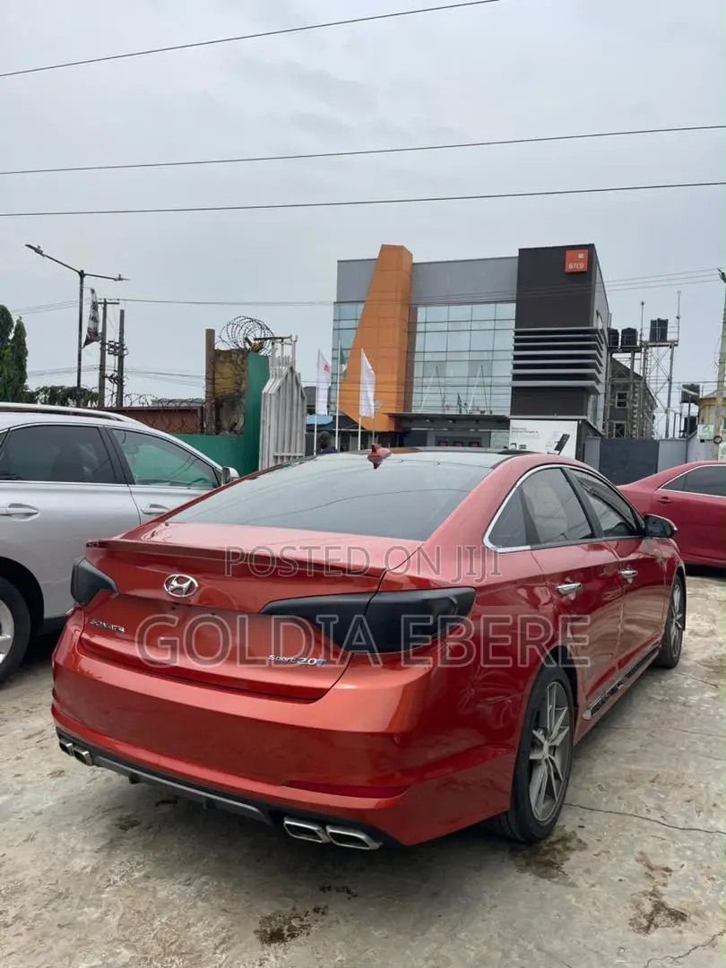 Hyundai Sonata 2014 Red