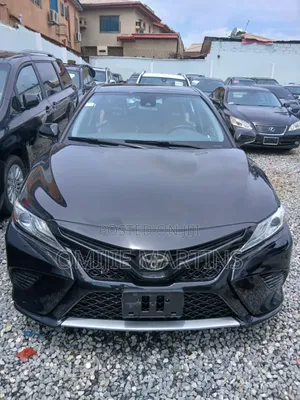 Toyota Camry 2018 Black
