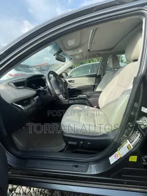 Toyota Avalon Touring FWD Sedan (3.6L 6cyl 6A) 2016 Gray