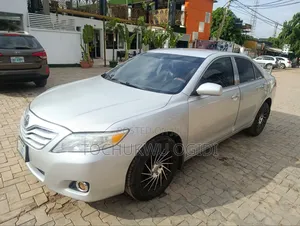 Toyota Camry 2011 Silver
