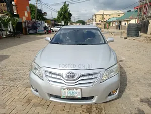Toyota Camry 2011 Silver