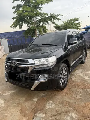 Toyota Land Cruiser 4.5 V8 GXR 2019 Black