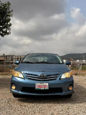 Toyota Corolla 2013 Blue