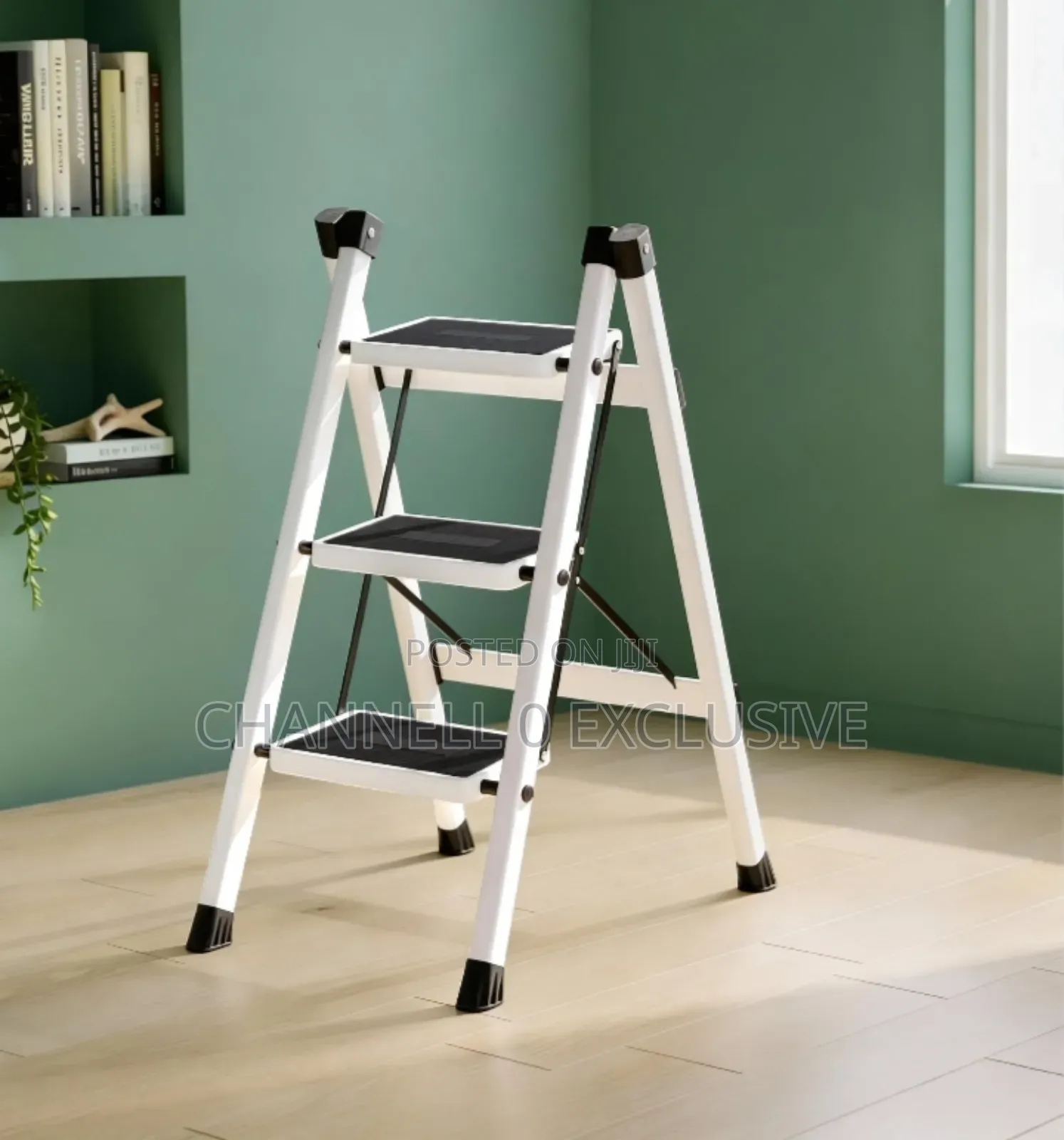 Brand New Folding 3-step Ladder