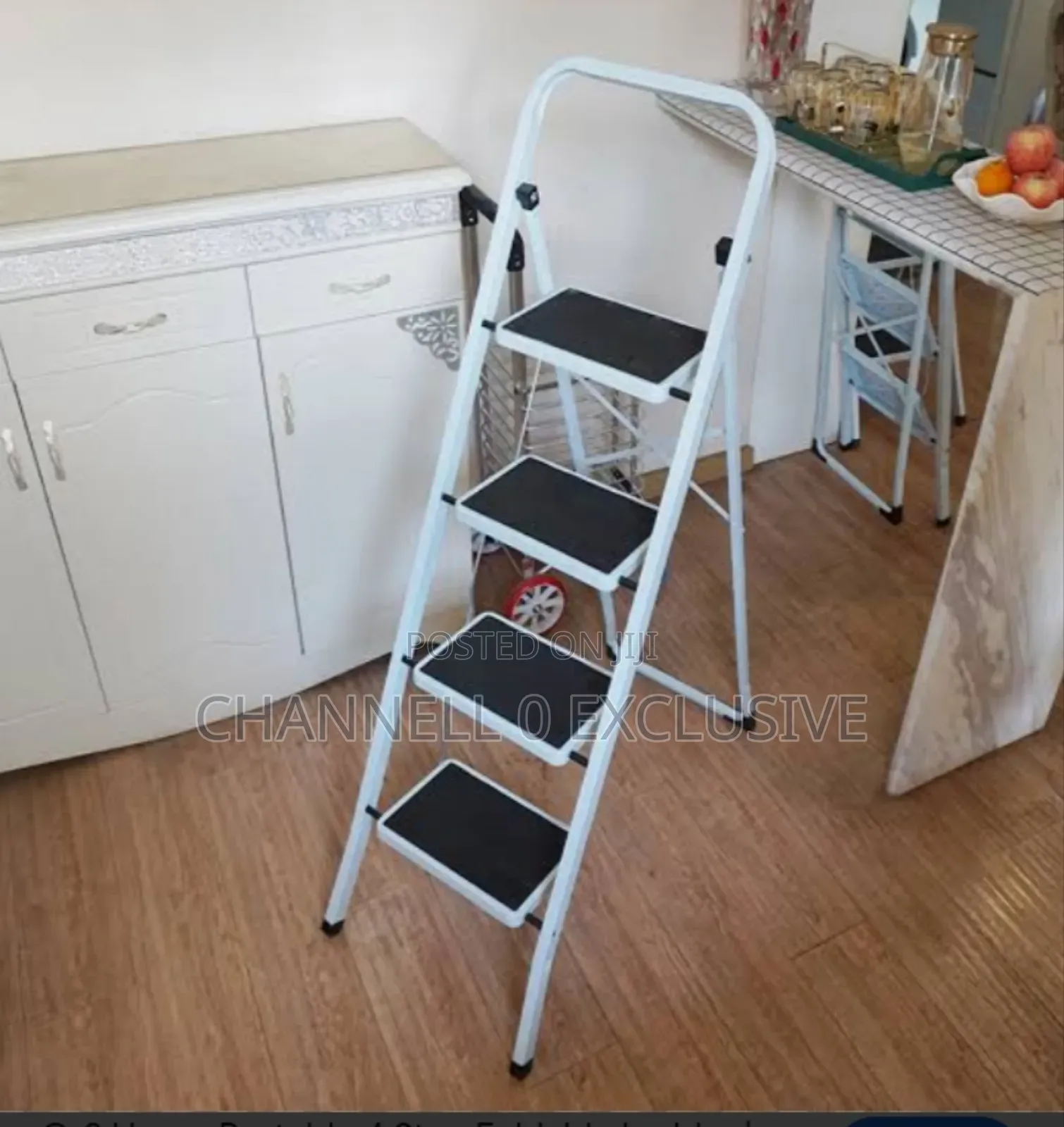 Brand New Folding 3-step Ladder
