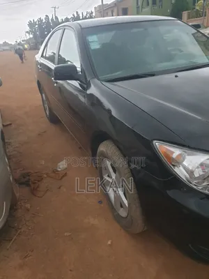 Toyota Camry LE 4dr Sedan (2.4L 4cyl 5M) 2003 Black