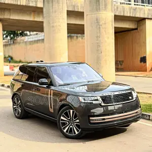 Land Rover Range Rover Vogue 2025 Gray