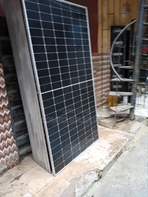 600w Ja Solar Panel
