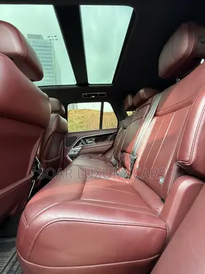 Land Rover Range Rover Vogue 2025 Gray