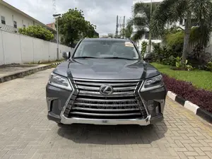 Lexus LX 570 AWD 2017 Black