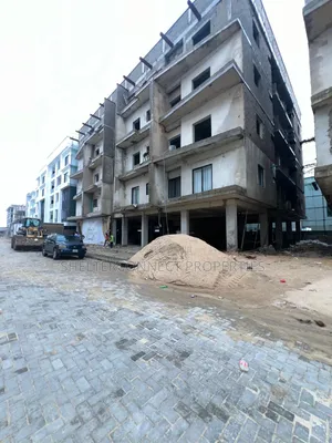 2bdrm Apartment in Lekki Phase 1 for sale