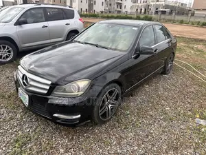 Mercedes-Benz C300 2012 Black