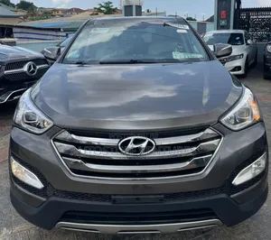 Hyundai Santa Fe 2013 Gray