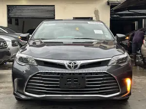 Toyota Avalon XLE FWDSedan (3.6L 6cyl 6A) 2016 Gray