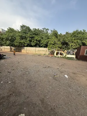 1095sqm Residential Land in Jahi