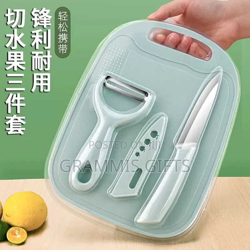 Chopping Board, Scraper and Knife Set