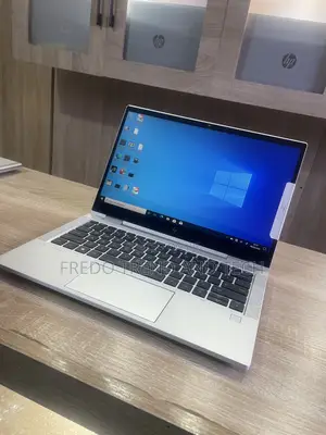 New Laptop HP EliteBook 830 G8 16GB Intel Core i7 SSD 256GB