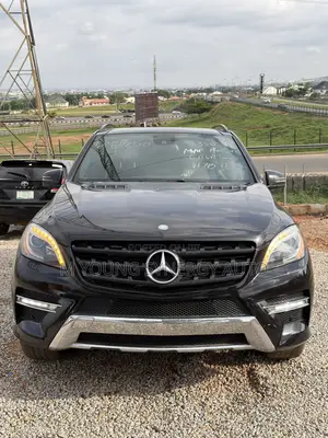 Mercedes-Benz M Class ML 550 4Matic 2012 Black