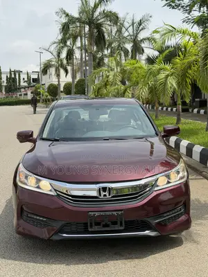 Honda Accord LX 4dr Sedan FWD (2.4L 4cyl 2A) 2017