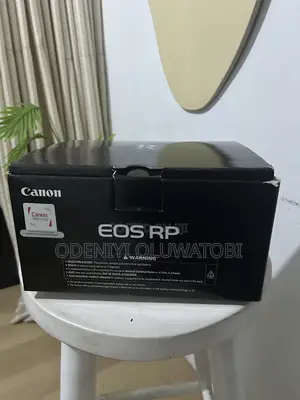 Canon Eos Rp With Free Pouch and Extra Battery (Mirrorless)