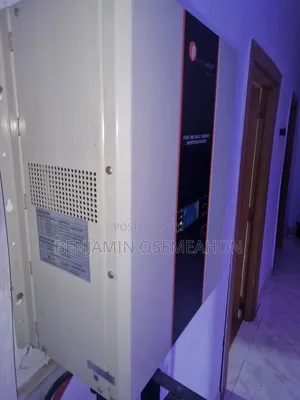Felicity Inverter 24volt.