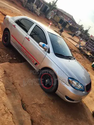 Toyota Corolla 2005 Silver