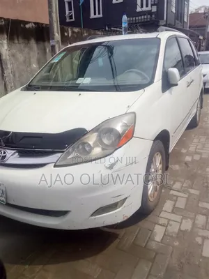 Toyota Sienna 2008 White