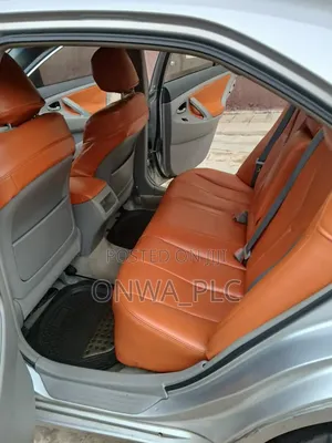 Toyota Camry 2010