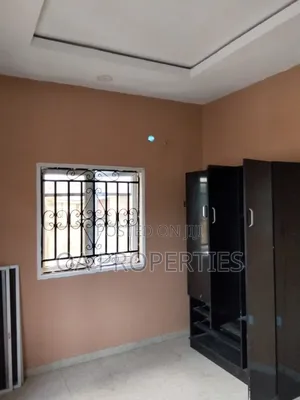 3bdrm Block of Flats in Ibadan for rent