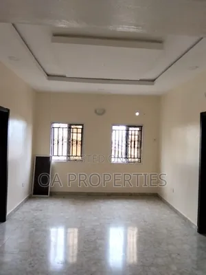 3bdrm Block of Flats in Ibadan for rent