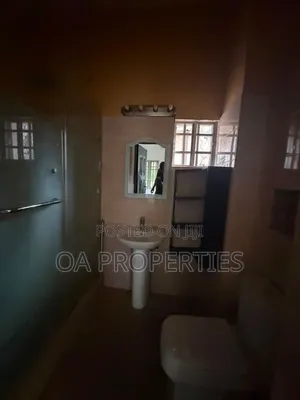 3bdrm Block of Flats in Ibadan for rent