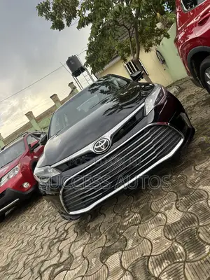 Toyota Avalon 2016 Black