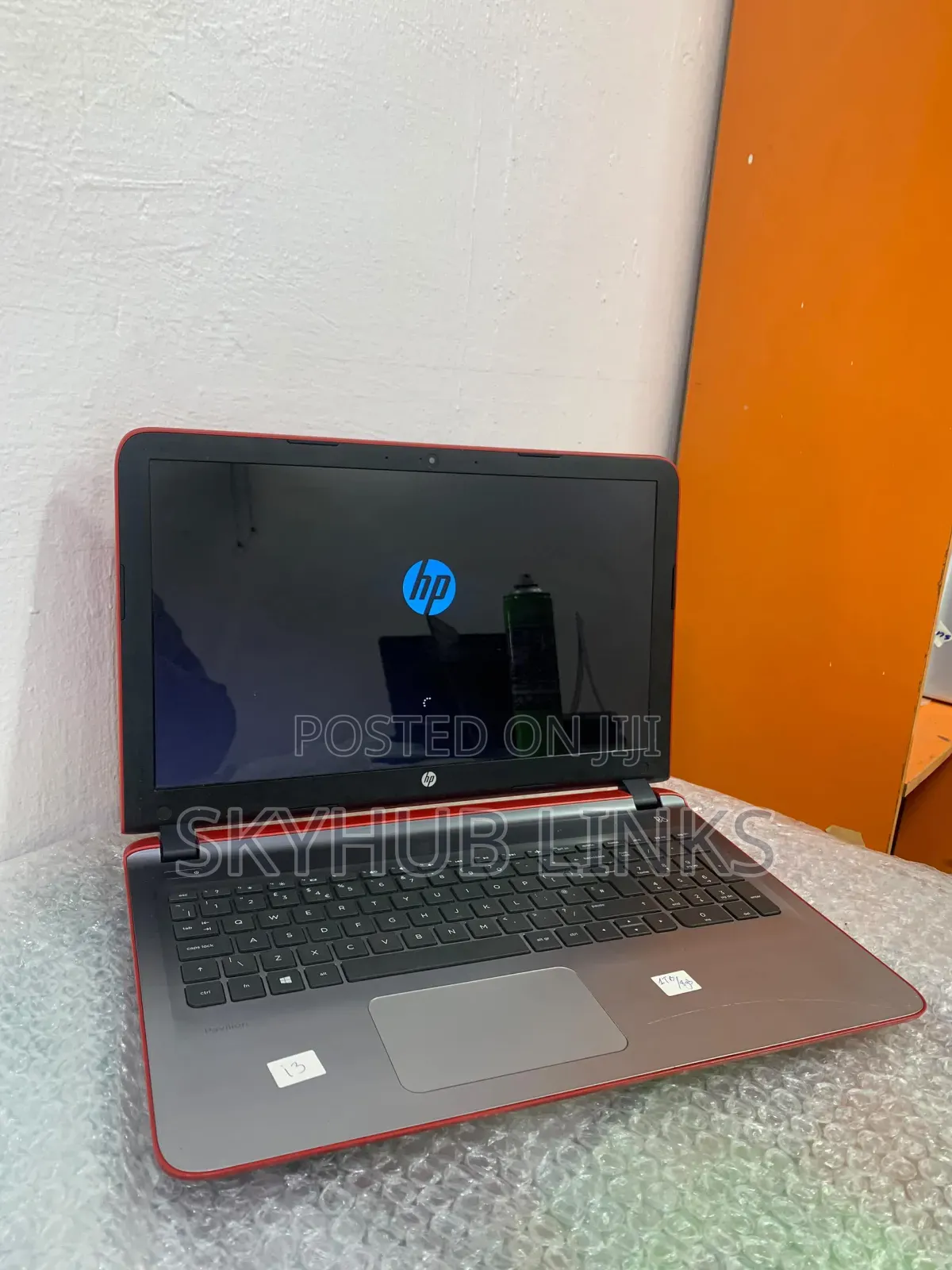 Laptop HP Pavilion 15 8GB Intel Core i3 HDD 1T