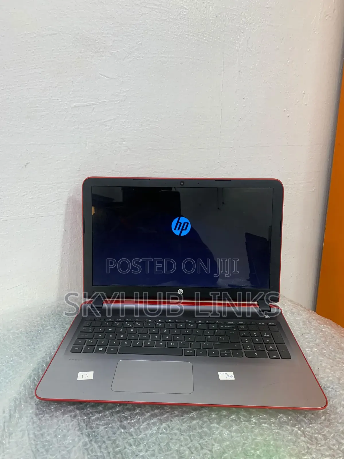 Laptop HP Pavilion 15 8GB Intel Core i3 HDD 1T
