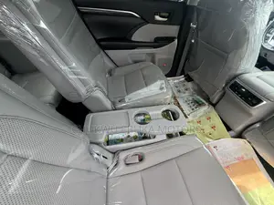 Toyota Highlander Limited V6 4x4 (3.5L 6cyl 6A) 2016 Silver