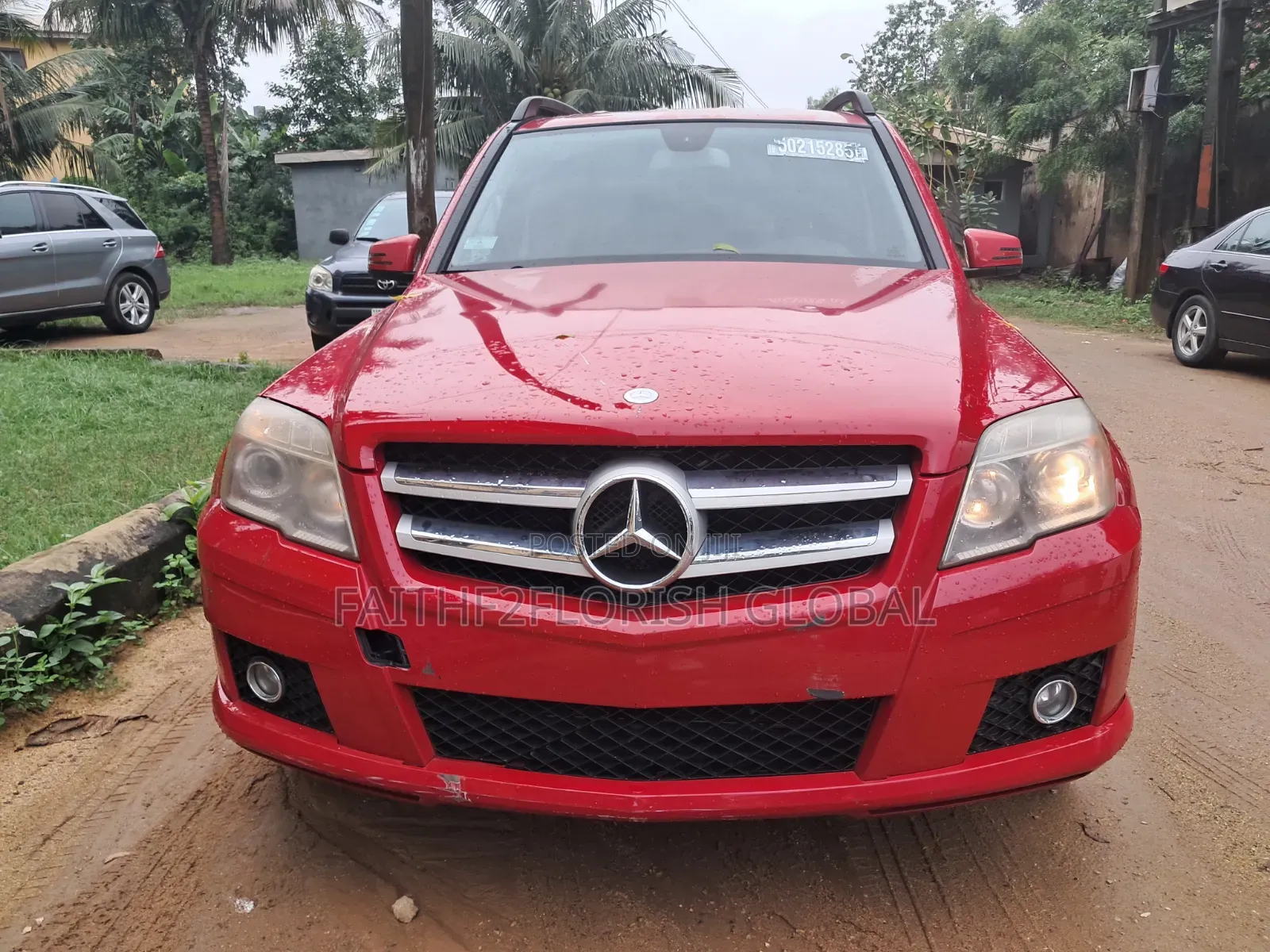 Mercedes-Benz GLK-Class 2010 Red