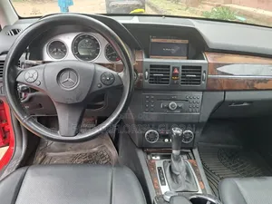 Mercedes-Benz GLK-Class 2010 Red