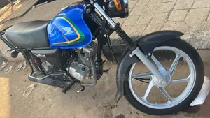 Honda CB 2025 Blue