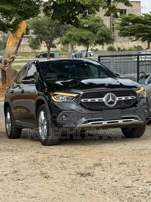 Mercedes-Benz GLA-Class 2021 Black