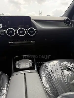 Mercedes-Benz GLA-Class 2021 Black