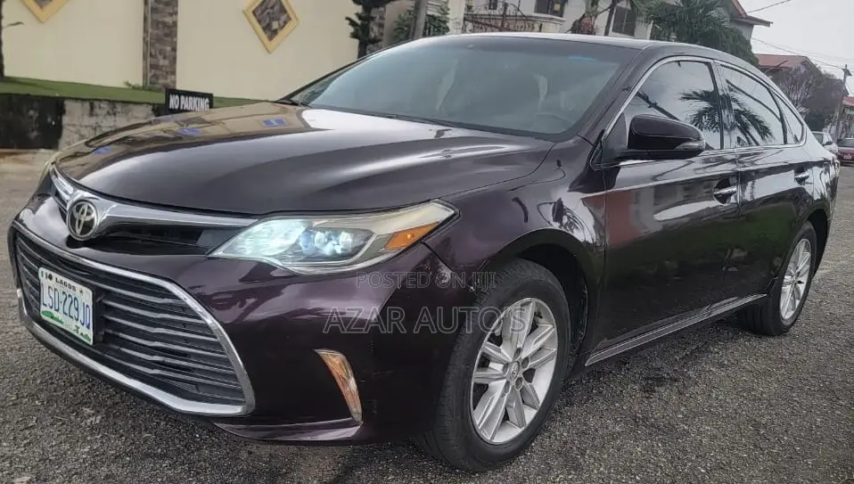 Toyota Avalon 2014 Purple