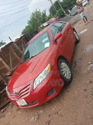 Toyota Camry 2010 Red